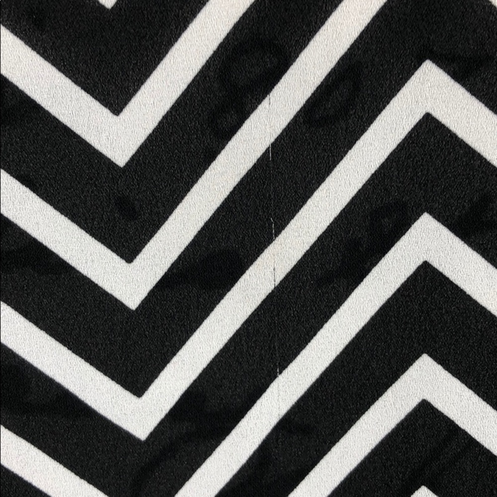 Express | Split Back Tank Top . - Picture 4 of 4